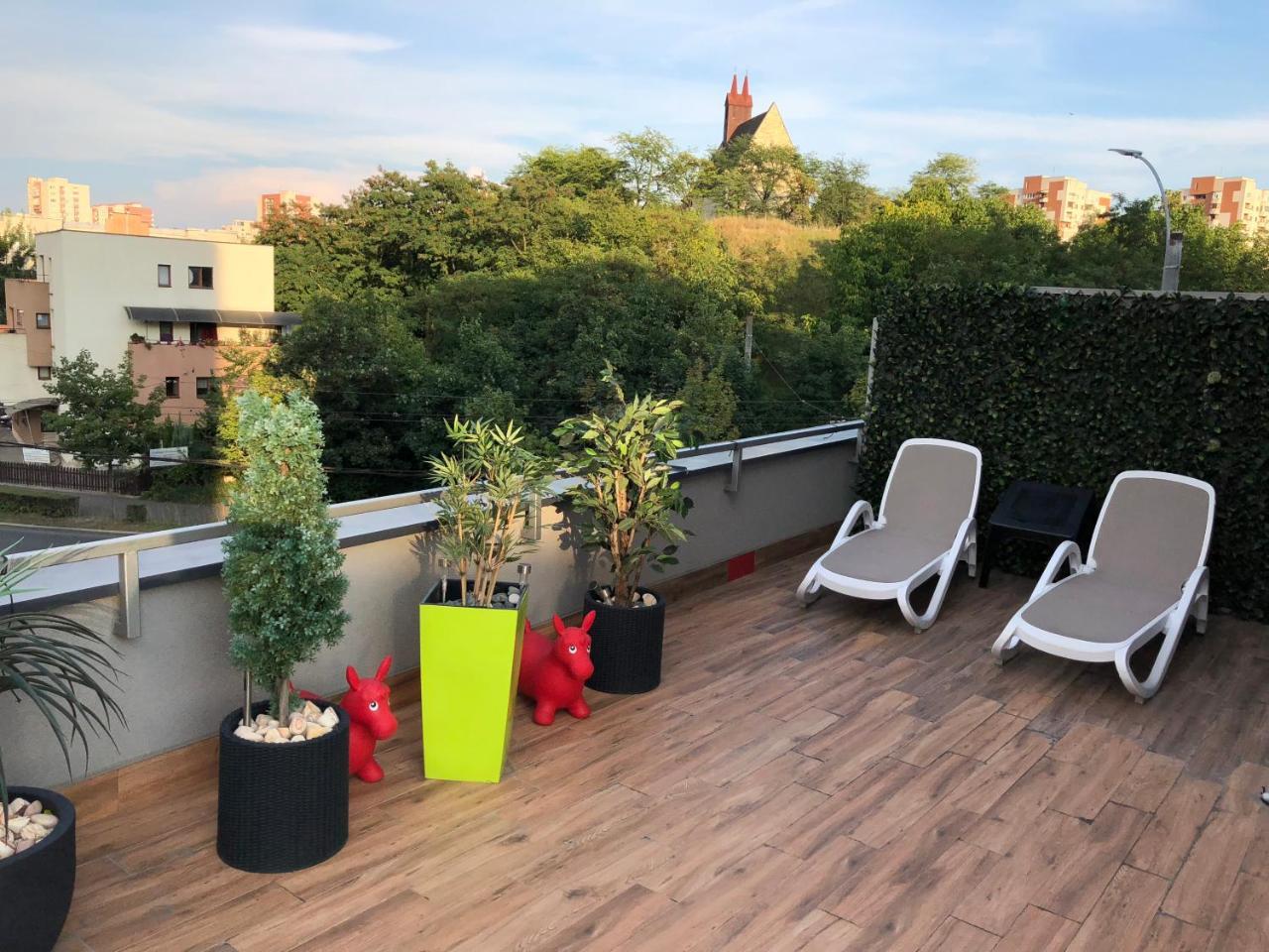 Relax Cluj Apartment And Terrace Экстерьер фото