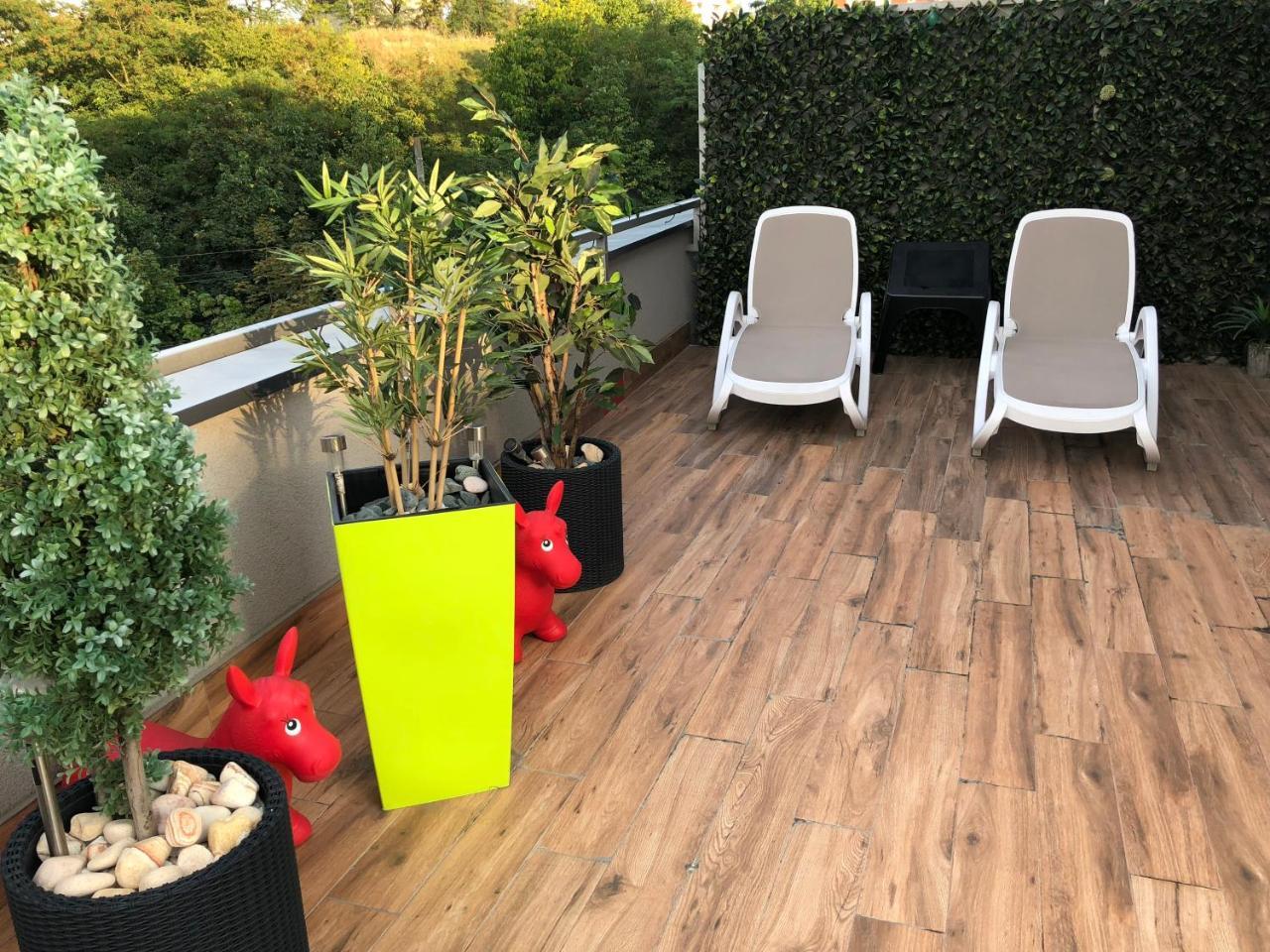 Relax Cluj Apartment And Terrace Экстерьер фото